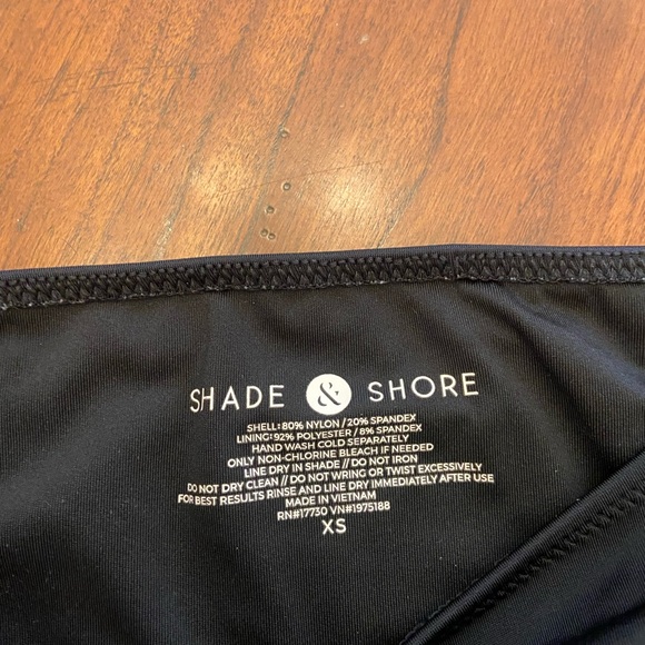 White Fox Swim and Shade & Shore Bikini Bottoms Bundle Small and XS - Picture 9 of 12